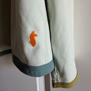 Cotopaxi Men’s Lightweight Running Hoodie XXL Mint Green Trail Athletic